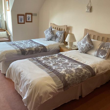 Ronaldsvoe Bed And Breakfast Форт-Уильям Экстерьер фото
