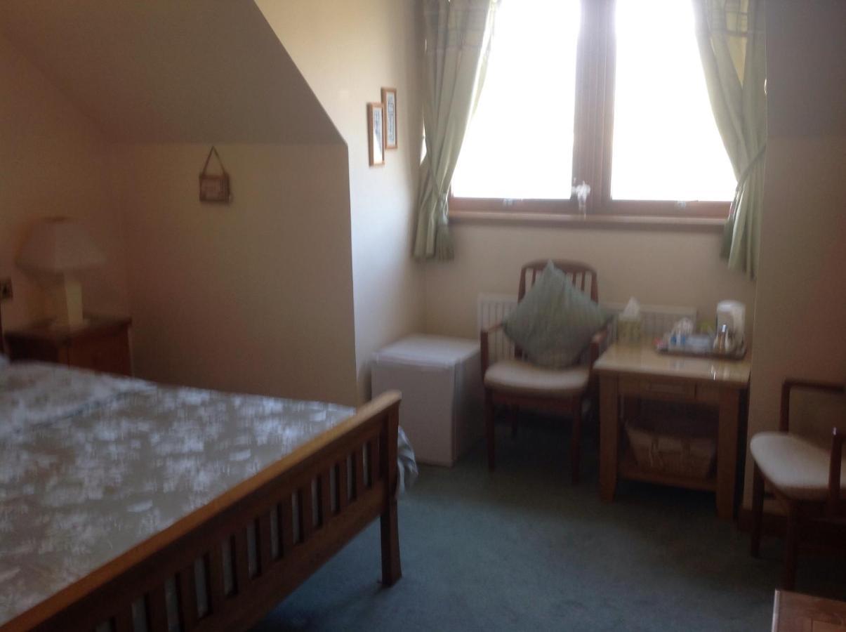 Ronaldsvoe Bed And Breakfast Форт-Уильям Экстерьер фото