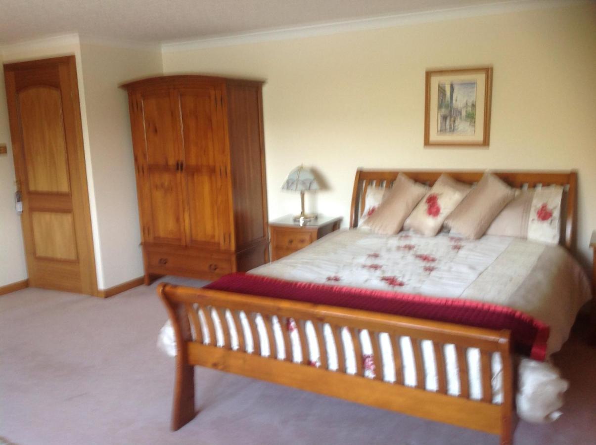 Ronaldsvoe Bed And Breakfast Форт-Уильям Экстерьер фото